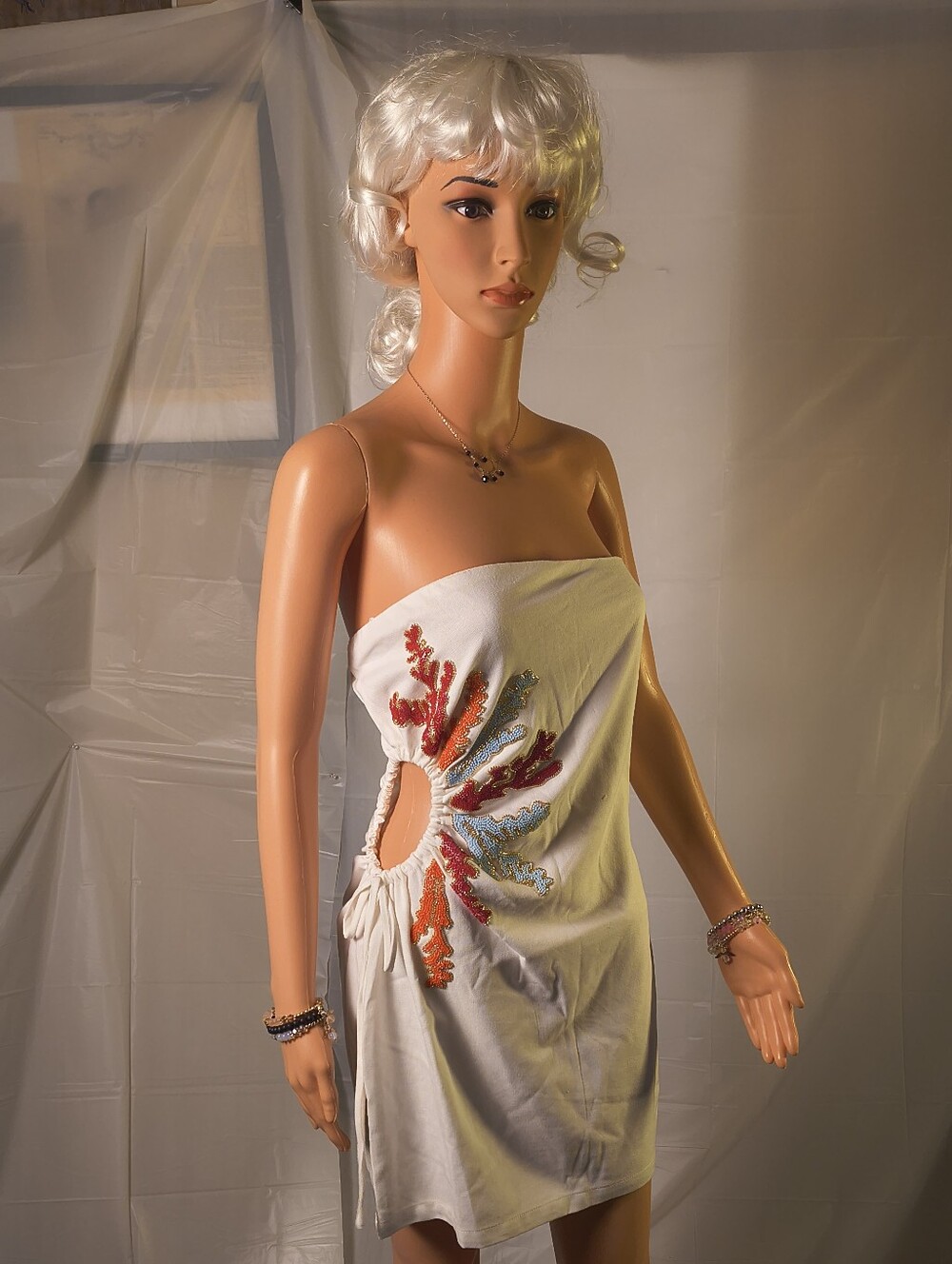 Windsor Sunlit Escape White Beaded Cutout Mini Dress NWT Size Large